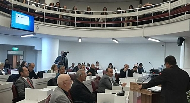 Balçova'da hararetli meclis