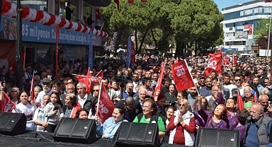 CHP'den Seferihisar'da miting gibi açılış! 'Asalakları temizleyeceğiz!'