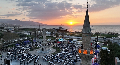 İzmir Büyükşehir Belediyesi’nden Ramazan dayanışması