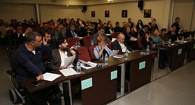 Karşıyaka Meclisi'nden imar planına oy birliği ile onay
