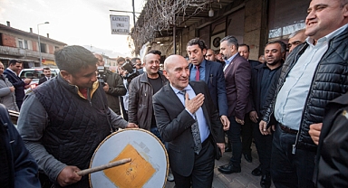 Kaymakçı’da Başkan Soyer'e sürpriz karşılama
