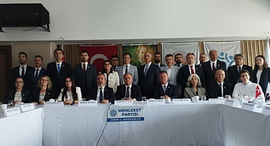 MP İzmir'de 'Yüksel Taşkın' tepkisi: Adaylığını geri çekin!