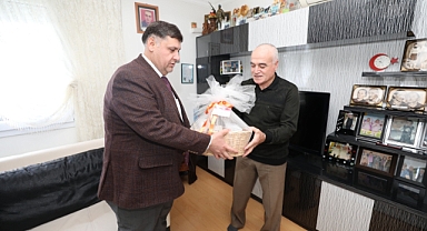 Özkan’dan Bayramda anlamlı ziyaret