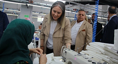 Ak Partili Çankırı CHP’li İzmir Büyükşehir’in 3 kat zam oranına tepki gösterdi