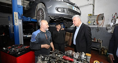 Başkan Engin esnafın sesine kulak verdi