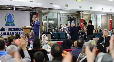 Başkan Sandal’dan Atatürk ve bayrak vurgusu!
