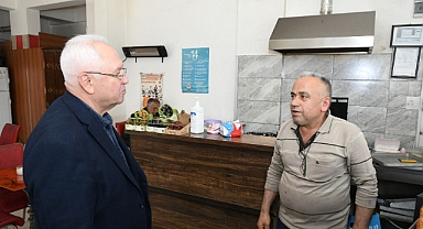 Başkan Selvitopu Karabağlar'ı turluyo