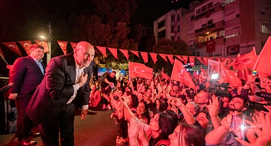 Başkan Soyer Buca’da yurttaşlarla buluştu