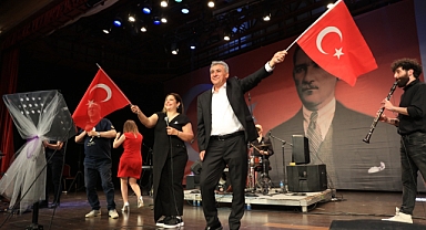 Güzelbahçe'de 19 Mayıs coşkusu