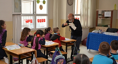 İZDO'dan Egekent İlkokulu Öğrencilerine Ağız ve Diş Sağlığı Eğitimi