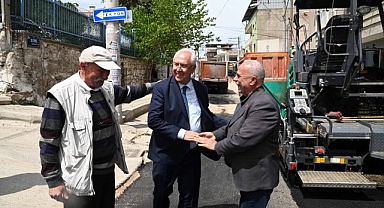 Karabağlar Belediyesi asfaltlama sezonuna hızlı başladı