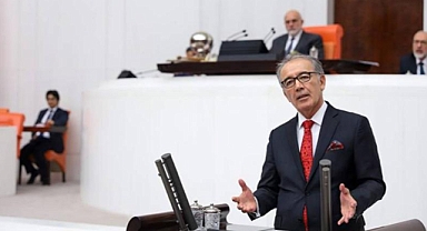 Ahat Andican, İYİ Parti’den istifa etti!