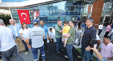 Başkan Sandal personeliyle bayramlaştı