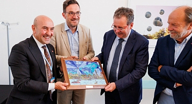 Başkan Soyer’den Brüksel’de uluslararası dayanışmanın önemine vurgu