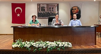 Ceritoğlu Sengel'den 'şeftali' örneği: Fiyatlar çok kötü!