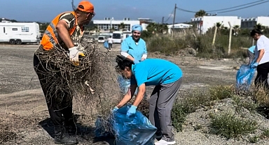 Çevre Günü'nde plaj temizliği