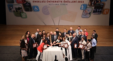 DEÜ’nün gurur günü: Engelsiz Üniversite ödül töreni yapıldı