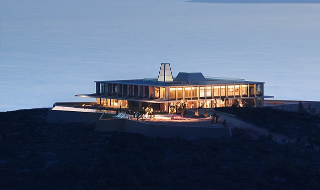 Duayen Sanatçı Süleyman Saim Tekcan’ın “Döngüsel Seyir” adlı sergisi ilk kez Kaplankaya’da!