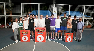 Gaziemir Streetball Turnuvası nefes kesti