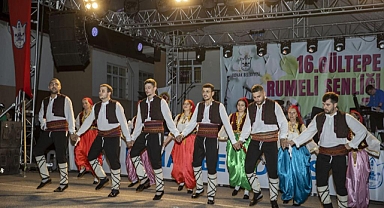 Gültepe Rumeli Şenliği Konak'ta Balkan rüzgârı estirdi