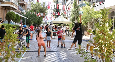 Karşıyaka'da yaşam sokağa taşıyor!