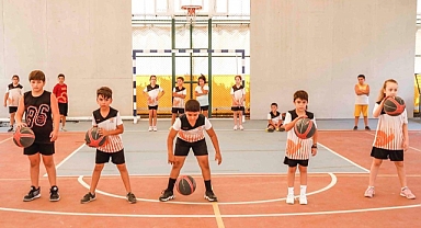 Seferihisarlı çocuklar yaz okulunda eğlenerek öğrenecek