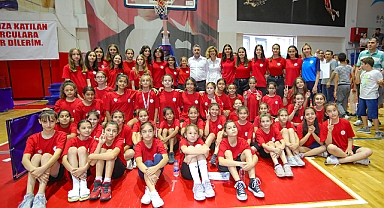 Bayraklı’nın spor kurslarına büyük ilgi