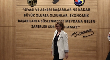 İYİ Partinin İzmir milletvekili adayı MHP'ye geçiyor