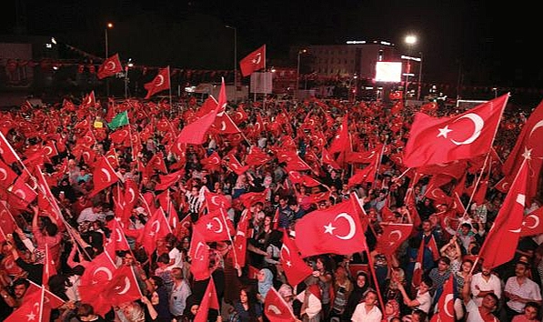 İzmirli Başkanlardan 15 Temmuz paylaşımları!