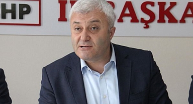 Özkan acı haberle sarsılmıştı… Taziyeleri orada kabul edecek!