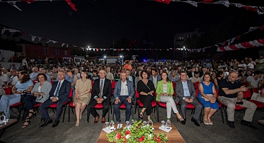 Soyer: Belediye başkanları asla hizmetten vazgeçmezler