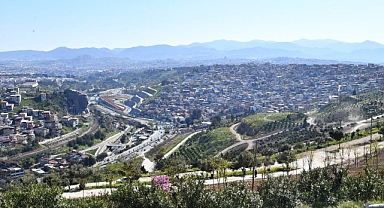 Başkan Soyer: İmar planlarına 2 milyon metrekare yeşil alan ekledik