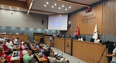 Büyükşehir Meclisi’nde ‘çöp’ tartışması!