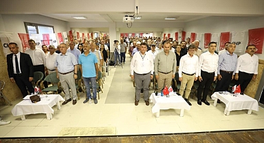 CHP Menderes'te kongre tamamlandı… Kazanan isim Karakurt oldu!