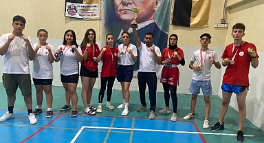 Kick Boks’ta Bayraklı farkı: 7 madalya ile döndüler!