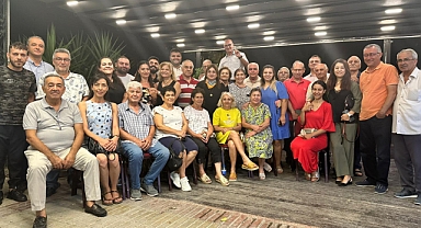 Manavkuyu Mahallesi “Gültekin’le devam” dedi!