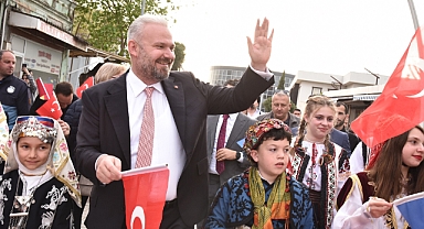 Menemen'de 30 Ağustos heyecanı… Pehlivan'dan davet var!