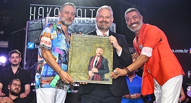 Menemen'de zafer coşkusu… Pehlivan'dan vatan vurgusu