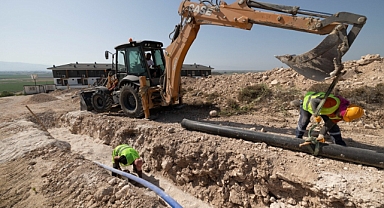 Menemen Seyrek ve Villakent mahallelerinin içme suyu hattı yenileniyor