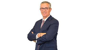 Okula başlayacak Gaziemirli öğrencilere sürpriz armağan