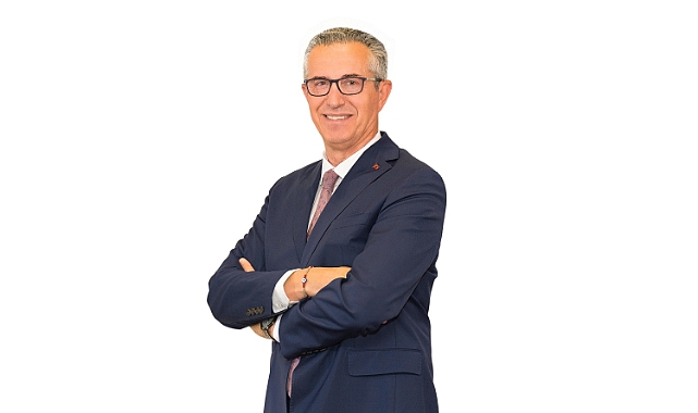 Okula başlayacak Gaziemirli öğrencilere sürpriz armağan