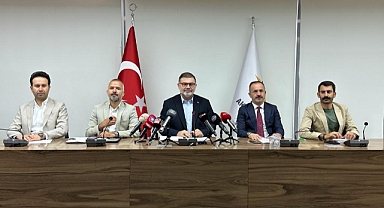 Saygılı’dan Soyer’e yaylım ateşi: Bu zihniyet İzmir’i yönetemez!