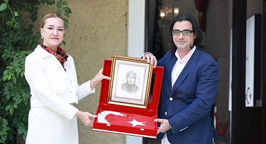 DEÜ'ye anlamlı emanet!