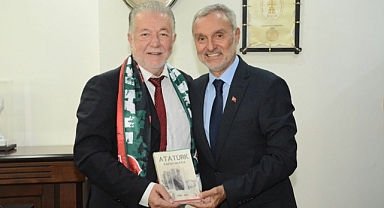 Diker'den Başkan Ata'ya kutlama ziyareti