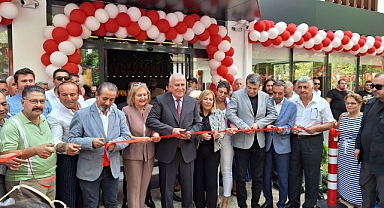 Doğa Otel ve Restaurant açıldı… Başkan Atay'dan eşitlik vurgusu!