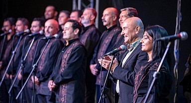 Hatay Medeniyetler Korosu'ndan 92. İEF'de teşekkür konseri
