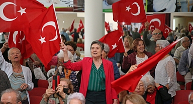 100. yıl coşkusu bir kez de Bilge Çınarlar’dan yükseldi