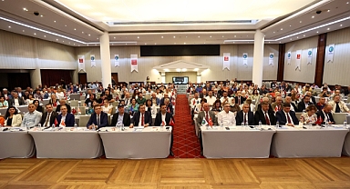 Başkan Batur: Tek çözüm Belediye Gelirleri Yasası