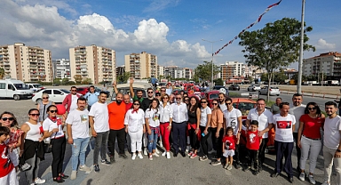 Bayraklı’dan muhteşem kutlama