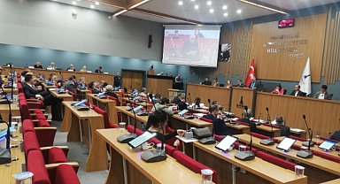 Büyükşehir Meclisi’nde imar gerginliği